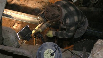 У Херсоні підключають до водопостачання нові будинки - які багатоповерхівки залишились без води