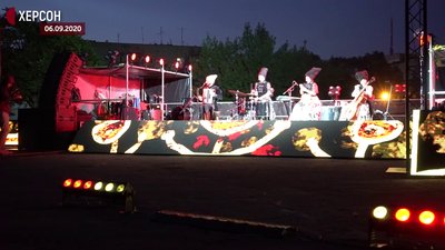 3 дні фестивалю, 5 тисяч відвідувачів: у Херсоні вперше відбувався "ГогольFest Dream" 3 дні фестивалю, 5 тисяч відвідувачів: у Херсоні вперше відбувався "ГогольFest Dream"