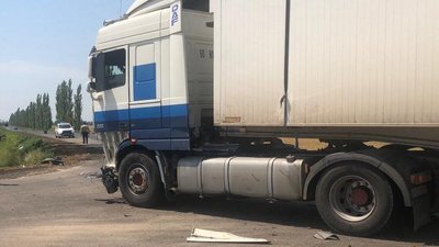 В аварії на Миколаївщині постраждали жінка та двоє підлітків В аварії на Миколаївщині постраждали жінка та двоє підлітків