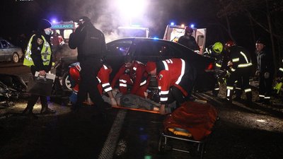 Поблизу Тернополя сталася ДТП: одна людина загинула Поблизу Тернополя сталася ДТП: одна людина загинула