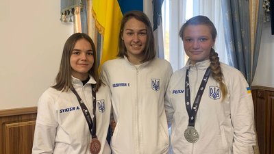 Спортсменки з Івано-Франківщини розповіли про свої нагороди на молодіжному чемпіонаті світу зі самбо