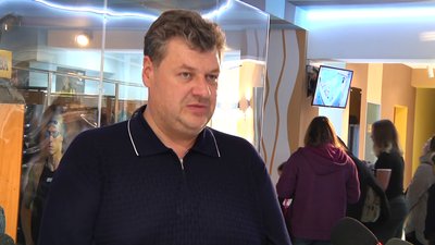 "Авангард" працює: у Житомирі поки не реконструюватимуть чашу плавального басейну