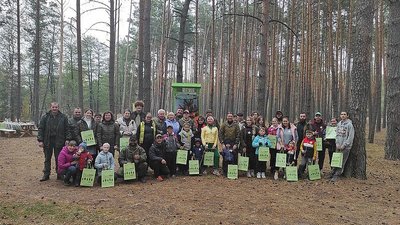 На Житомирщині за день висадили мільйон дерев На Житомирщині за день висадили мільйон дерев