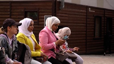 У Буковелі в меню ресторанів додають арабську мову для туристів з країн Перської затоки У Буковелі в меню ресторанів додають арабську мову для туристів з країн Перської затоки