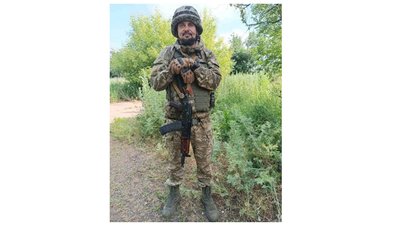 Загинули під Куп'янськом та під Бахмутом. На Дніпропетровщині попрощалися з двома бійцями