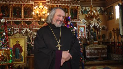 Найкраща коляда - у Криворівні. Прикарпатський священник Іван Рибарук Найкраща коляда - у Криворівні. Прикарпатський священник Іван Рибарук