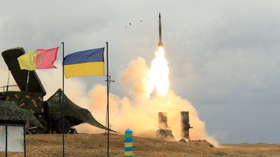 Ракетний полк, що базується на Львівщині, отримав відзнаку "За мужність та відвагу"