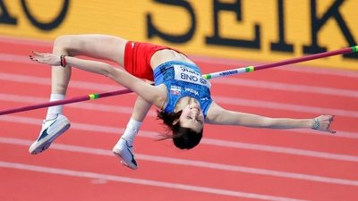 16-річна сербка повторила світовий рекорд юніорок та перевершила ще одне досягнення Магучіх: відео