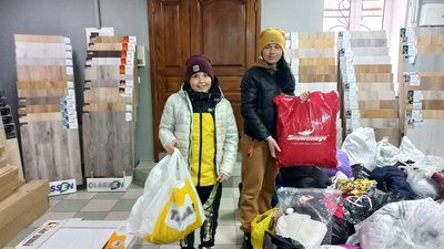 Сумчани збирають допомогу для мешканців звільненого Тростянця Сумчани збирають допомогу для мешканців звільненого Тростянця