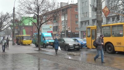 Зросли стягнення за перевищення швидкості, кермування напідпитку та не пристебнуті паски безпеки Зросли стягнення за перевищення швидкості, кермування напідпитку та не пристебнуті паски безпеки