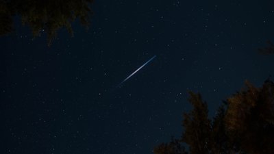 Зорепад, Ліриди, Дніпро