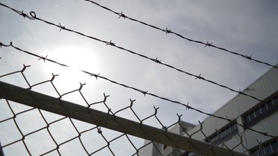 Кропивничанина, підозрюваного у виготовленні та продажі наркотиків, триматимуть під вартою