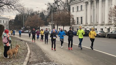 У Полтаві влаштували новорічний забіг У Полтаві влаштували новорічний забіг