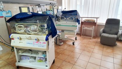 У Кропивницькому лікарі рятують життя новонароджених дівчат