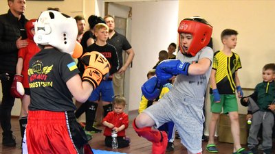 У Житомирі нагородили переможців першого відкритого чемпіонату міста з кікбоксингу ІСКА У Житомирі нагородили переможців першого відкритого чемпіонату міста з кікбоксингу ІСКА