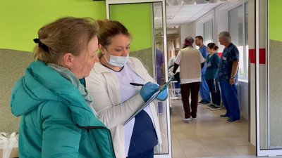 Зі сходу України до Львова доправили поранених медичним евакуаційним потягом
