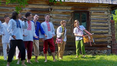 В Закарпатському музеї-скансені відсвяткували Івана Купала В Закарпатському музеї-скансені відсвяткували Івана Купала