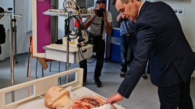 Україні необхідне створення університетських клінік при медичних вишах — Ляшко Україні необхідне створення університетських клінік при медичних вишах — Ляшко