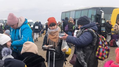 На пунктах пропуску через державний кордон на Одещині утворилися черги. Що відомо На пунктах пропуску через державний кордон на Одещині утворилися черги. Що відомо
