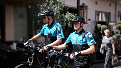 Стало відомо, скільки порушень виявив велопатруль у Чернівцях за тиждень роботи Стало відомо, скільки порушень виявив велопатруль у Чернівцях за тиждень роботи