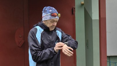 Віталій Сердюк готується до бігу Віталій Сердюк готується до бігу