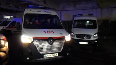 З початку року на Житомирщині втричі збільшилася кількість викликів швидкої допомоги через отруєння З початку року на Житомирщині втричі збільшилася кількість викликів швидкої допомоги через отруєння