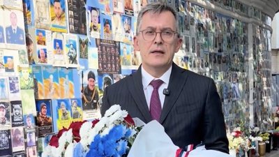 Посол Франції в Україні Бріс Рокфей