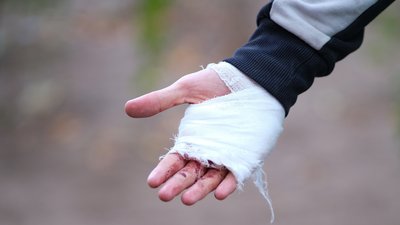 Підозра службовцям держустанови виконання покарань, що на Чернігівщині