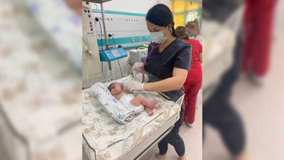 "Дитинка почала дихати": немовля, яке хворіло на коронавірус, відключили від апарату ШВЛ