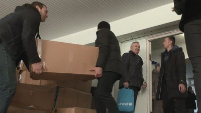 Необхідні для навчання речі: черкаським школярам передадуть подарунки від ЮНІСЕФ Необхідні для навчання речі: черкаським школярам передадуть подарунки від ЮНІСЕФ