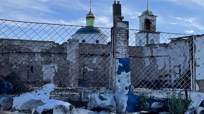 В деокупованому селі на Харківщині ексгумували тіла двох людей зі слідами катувань В деокупованому селі на Харківщині ексгумували тіла двох людей зі слідами катувань