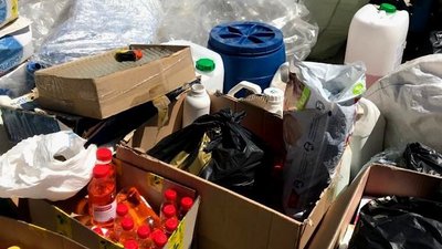 На Рівненщині виготовляли та продавали фальсифіковані пестициди