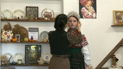 На Вінниччині відтворюють стародавні весільні вінки