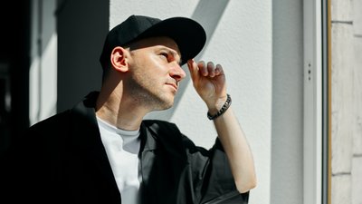 Іван Марунич (гурт Karta Svitu): "Меми й жарти — важлива частина інформаційної війни" Іван Марунич (гурт Karta Svitu): "Меми й жарти — важлива частина інформаційної війни"