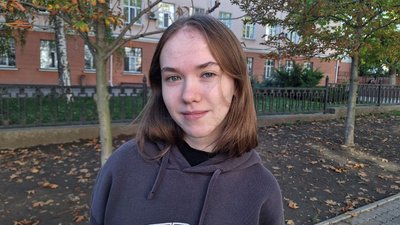 Студенка аграрного коледжу Ірина, 14 жовтня 2024 року, Миколаїв Студенка аграрного коледжу Ірина, 14 жовтня 2024 року, Миколаїв
