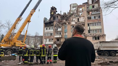 У Тернополі на місці обстрілу знайшли тіла людей