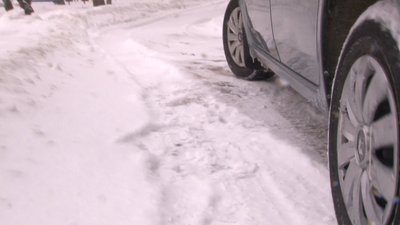 Вирує негода: як прибирають шляхи на Черкащині Вирує негода: як прибирають шляхи на Черкащині