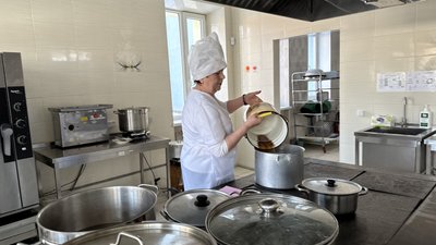 Шкільна кухня