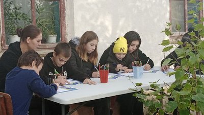 Діти Хмельниччини почали писати листи до Святого Миколая: про що просять Діти Хмельниччини почали писати листи до Святого Миколая: про що просять