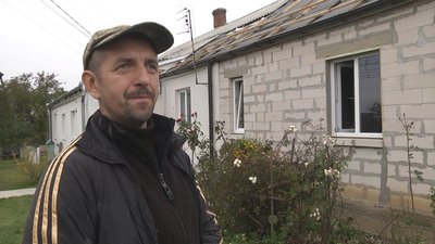 Пошкоджені будинки, авто, гаражі та підприємство: наслідки ракетного обстрілу в Луцьку Пошкоджені будинки, авто, гаражі та підприємство: наслідки ракетного обстрілу в Луцьку