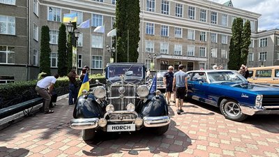 Рідкісний класичний автомобіль Horch 951 1937 року випуску