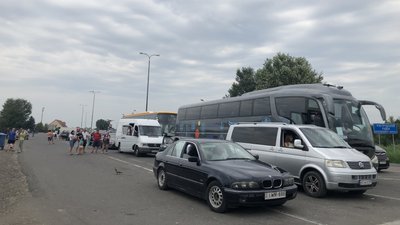 2 місяці триватиме ремонт моста на КПП "Тиса" на українсько-угорському кордоні: чи є черги