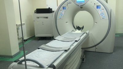 Просканувати мозок за кілька секунд: у міській лікарні Ужгорода — нове обладнання