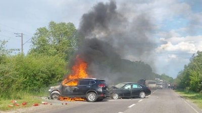 ДТП поблизу села Вовчухи Львівського району