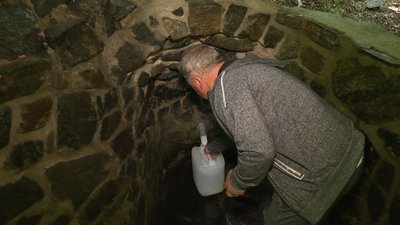 На Черкащині облаштували джерело, яке має столітню історію На Черкащині облаштували джерело, яке має столітню історію