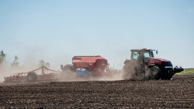 Аграрії Синельниківщини посіяли більш ніж 8 тисяч гектарів ярих зернових та зернобобових культур