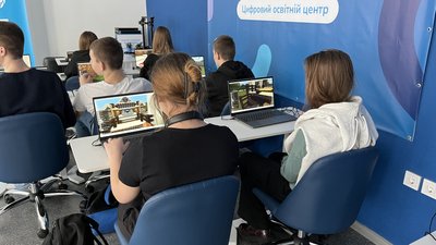 У Полтаві створили цифровий освітній центр У Полтаві створили цифровий освітній центр
