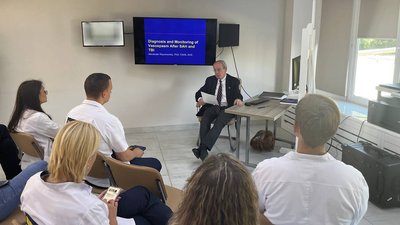 На Дніпропетровщині влаштували майстер-клас для лікарів за участі фахівців зі США