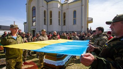 На Тернопільщині попрощалися з двома бійцями