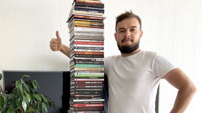 "Мене совість заїла". Інтерв'ю з видавцем книги, яка викликала скандал навколо музею Голодомору "Мене совість заїла". Інтерв'ю з видавцем книги, яка викликала скандал навколо музею Голодомору